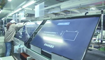 車間舞臺上的自信光芒——薇薇攝影捕捉下的“六親不認(rèn)”步伐